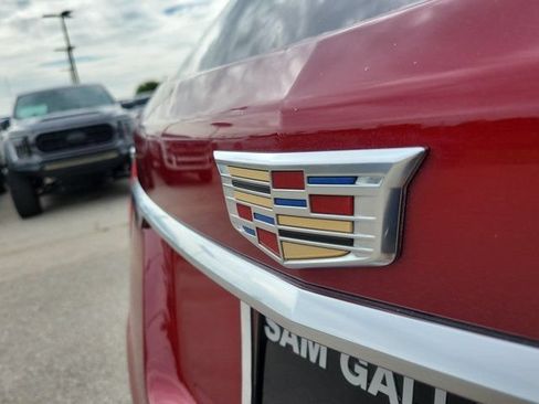 Used 2019 Cadillac XT5 Luxury FWD image 7