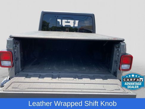 Used 2022 Jeep Gladiator Overland w/ Popular Equipment Package AWD/4WD image 8
