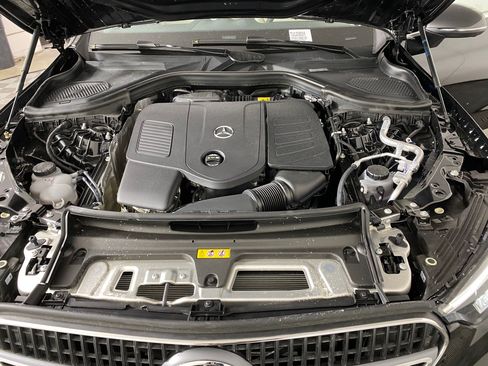 Used 2026 Mercedes-Benz GLC 300 4MATIC image 31