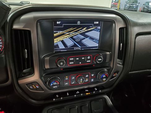 Used 2016 GMC Sierra 1500 SLT w/ All Terrain X Package image 30