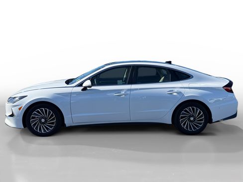 Used 2023 Hyundai Sonata Limited FWD image 2