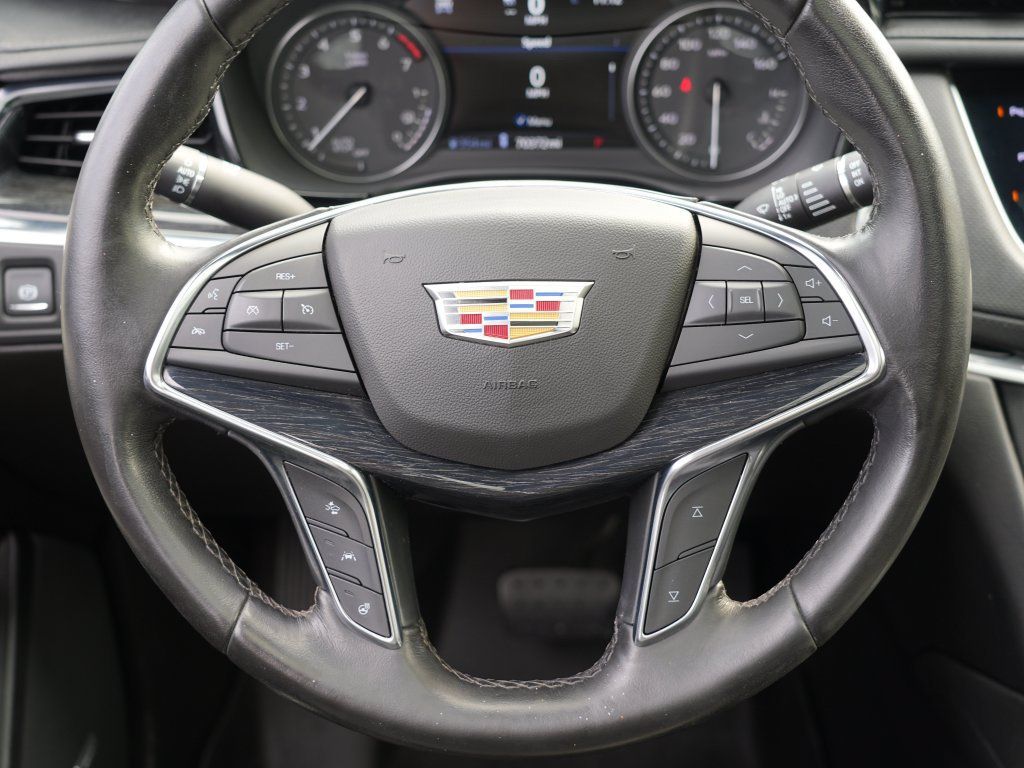 Used 2020 Cadillac XT5 Premium Luxury AWD/4WD image 24