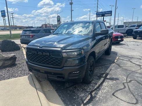 Used 2025 RAM 1500 Warlock AWD/4WD image 2