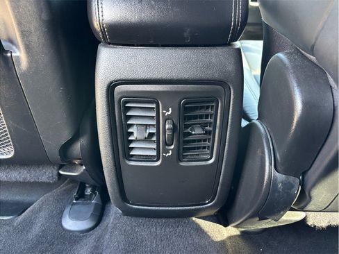 Used 2022 Dodge Durango GT AWD/4WD image 36