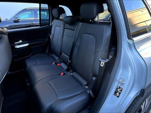 Used 2025 Mercedes-Benz GLB 250 GLB 250 image 20