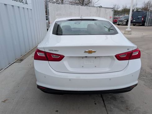 Used 2024 Chevrolet Malibu LT image 15