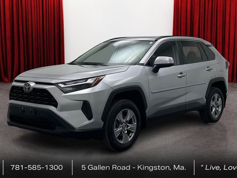 Certified 2024 Toyota RAV4 XLE image 1