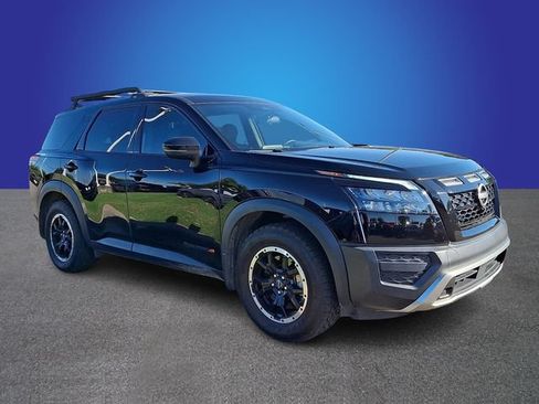 Used 2024 Nissan Pathfinder Rock Creek AWD/4WD image 3