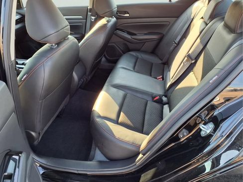 Used 2024 Nissan Altima 2.5 SR FWD image 23