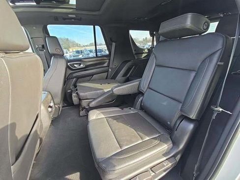 Used 2023 Chevrolet Tahoe Z71 w/ Luxury Package image 10