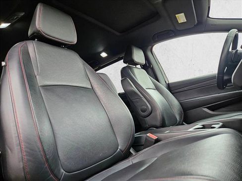 Used 2023 Honda Odyssey Sport image 17