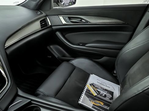 Used 2016 Cadillac CTS V w/ Luxury Package RWD image 36