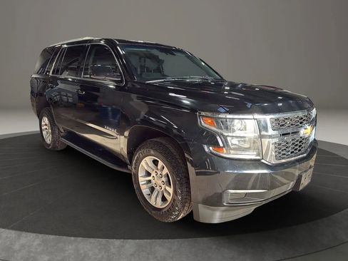 Used 2018 Chevrolet Tahoe LT AWD/4WD image 3