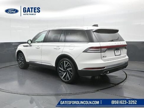 New 2026 Lincoln Aviator Reserve AWD/4WD image 8