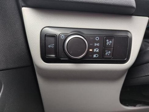 Certified 2023 Ford Escape Active AWD/4WD image 31