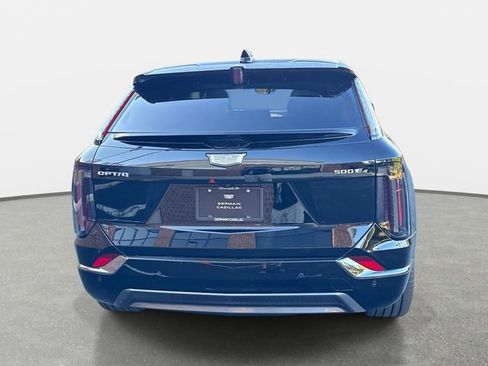 New 2025 Cadillac Optiq Sport 2 w/ LPO, Floor Liner Package image 5