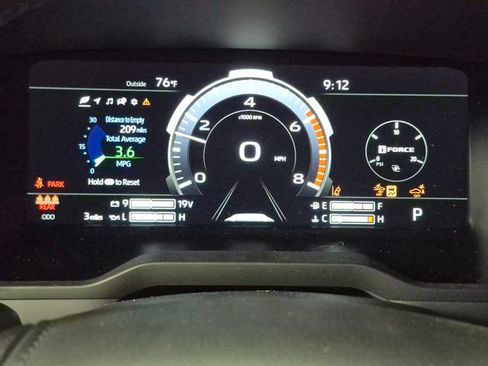 New 2026 Toyota Tundra Platinum AWD/4WD image 12