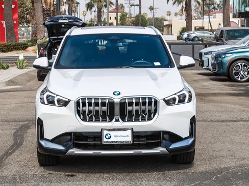 Used 2026 BMW X1 xDrive28i AWD/4WD image 2