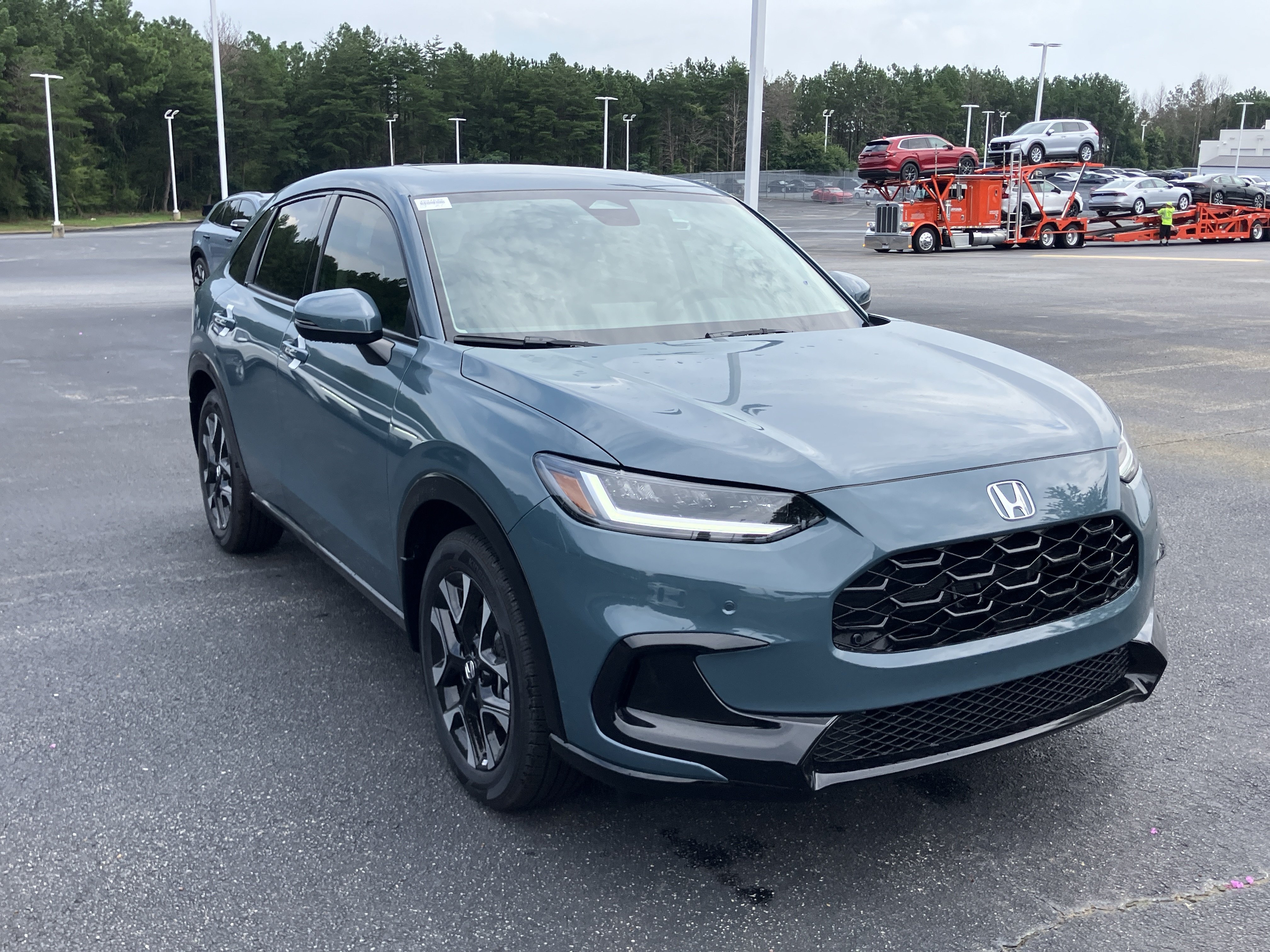 New 2027 Honda HR-V EX-L image 2