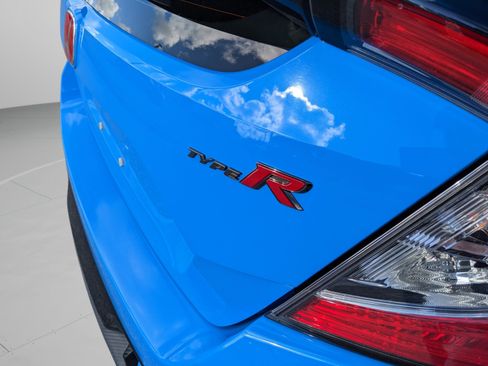 Used 2021 Honda Civic Type R image 15