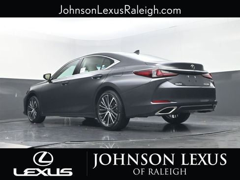 New 2025 Lexus ES 350 w/ Premium Package image 17