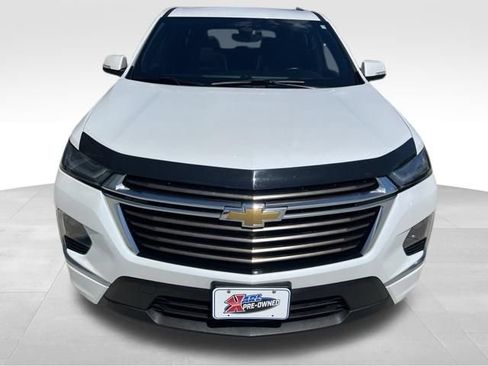 Used 2023 Chevrolet Traverse High Country AWD/4WD image 3