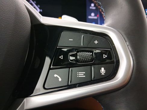 Certified 2025 BMW M440i image 20