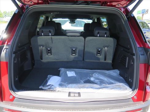 New 2026 Chevrolet Traverse LT w/ Enhanced Driving Package image 15