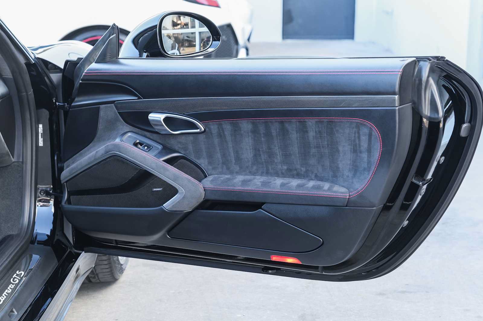 Used 2019 Porsche 911 Carrera GTS RWD image 38
