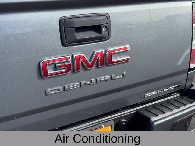 Used 2022 GMC Canyon Denali AWD/4WD image 14