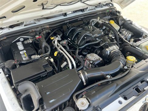 Used 2015 Jeep Wrangler Unlimited Sport w/ Quick Order Package 24S image 21