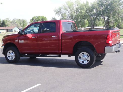 Used 2015 RAM 2500 SLT w/ Luxury Group AWD/4WD image 8