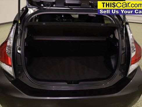 Used 2015 Toyota Prius C Three image 21