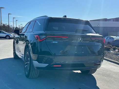 Used 2024 Acura ZDX A-Spec image 7