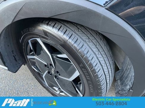 Used 2023 Hyundai Ioniq 5 SEL image 15