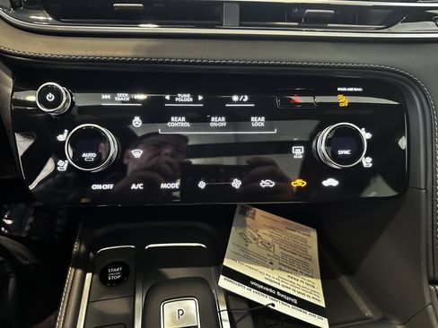 New 2026 INFINITI QX60 Autograph w/ Dark Cargo Package image 17