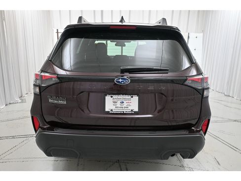 Used 2026 Subaru Forester Premium w/ Base/Premium Package AWD/4WD image 6