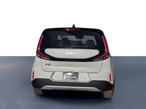New 2025 Kia Soul LX image 8