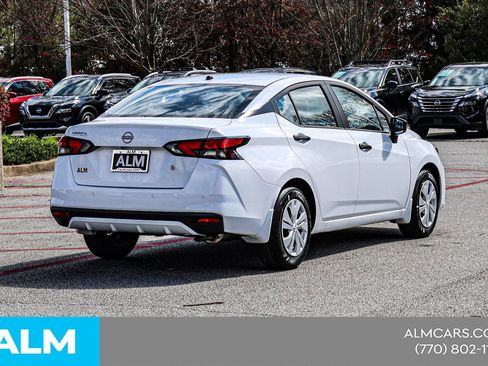 Used 2025 Nissan Versa S w/ Trunk Package image 7