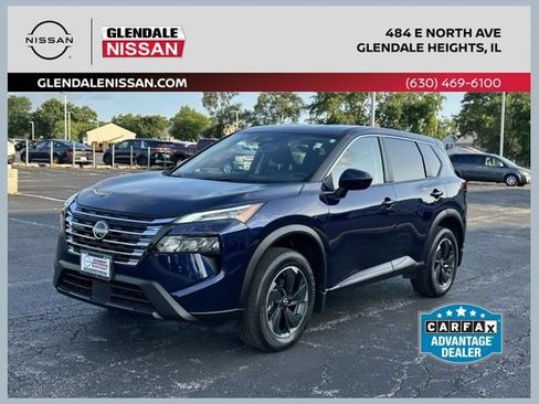Used 2025 Nissan Rogue SV AWD/4WD image 1