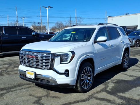 New 2026 GMC Terrain Denali image 3