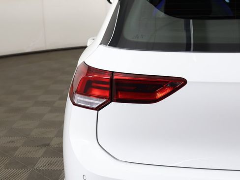 Used 2024 Volkswagen Golf R AWD/4WD image 19