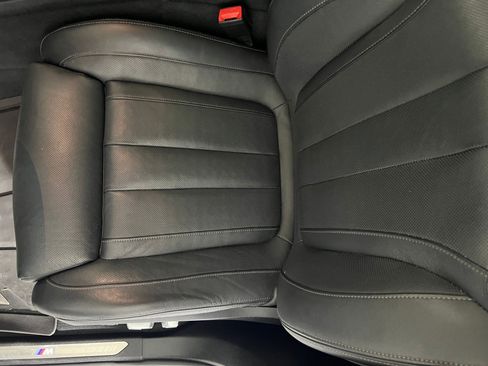 Used 2022 BMW X5 xDrive40i w/ M Sport Package image 25