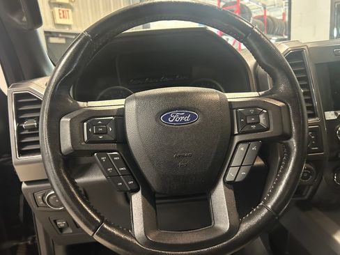 Used 2018 Ford F150 XLT w/ Equipment Group 302A Luxury AWD/4WD image 15