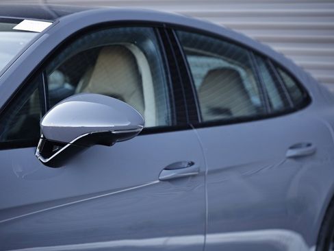 New 2026 Porsche Panamera 4 image 12