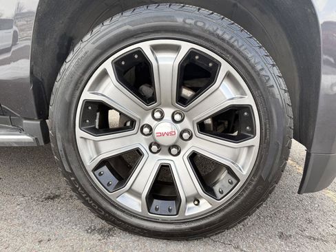 Used 2016 GMC Yukon SLT w/ Open Road Package image 36