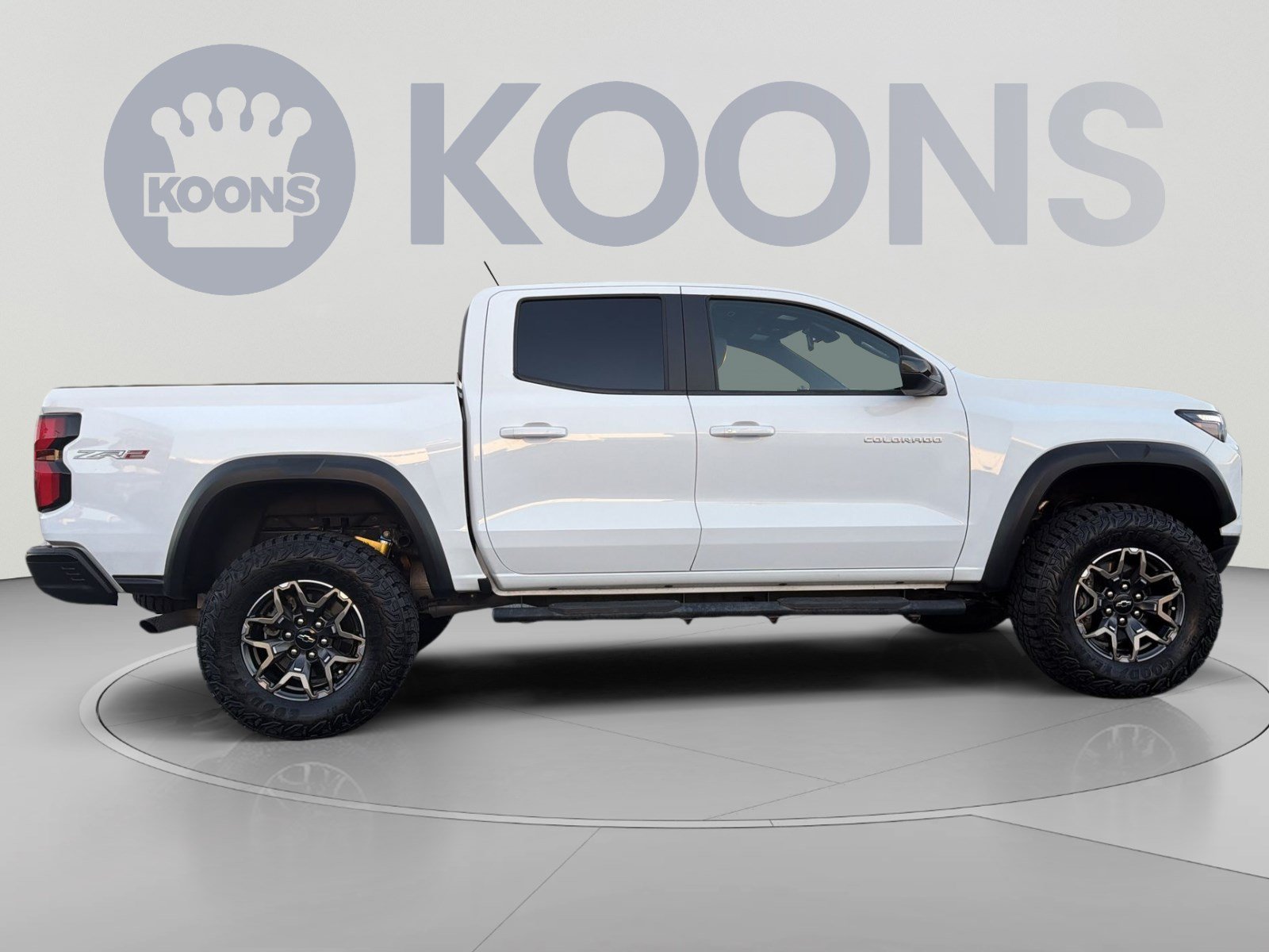 Used 2024 Chevrolet Colorado ZR2 AWD/4WD image 8
