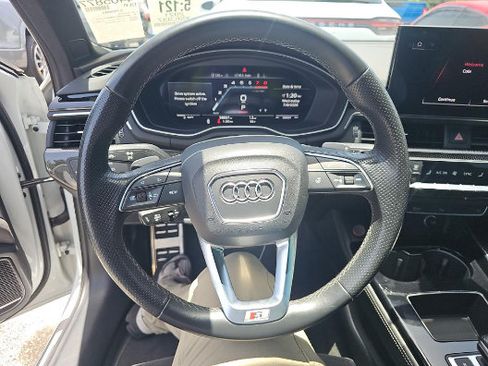 Used 2021 Audi S4 Premium Plus w/ Premium Plus Package AWD/4WD image 5