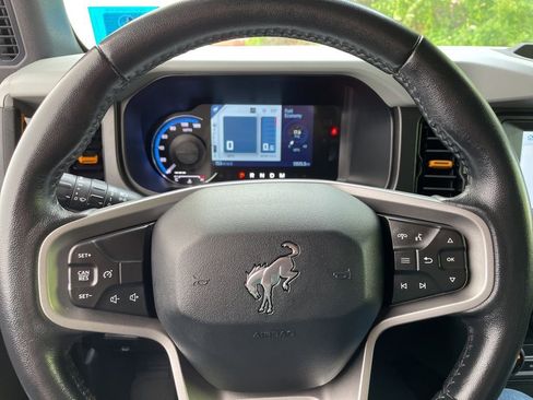 Certified 2022 Ford Bronco Badlands image 11