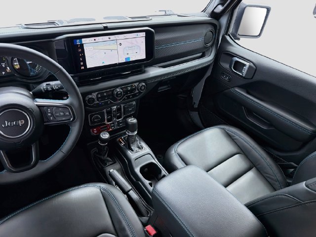 Used 2024 Jeep Wrangler Unlimited Rubicon 4xe AWD/4WD image 17